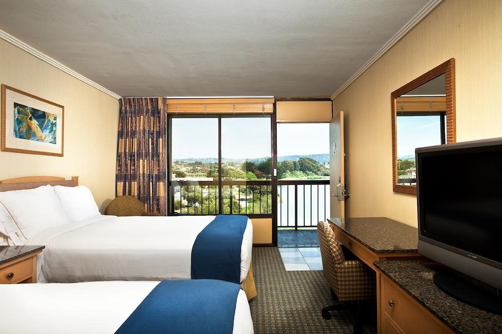 Holiday Inn Express At Monterey Bay By Ihg Seaside Luaran gambar