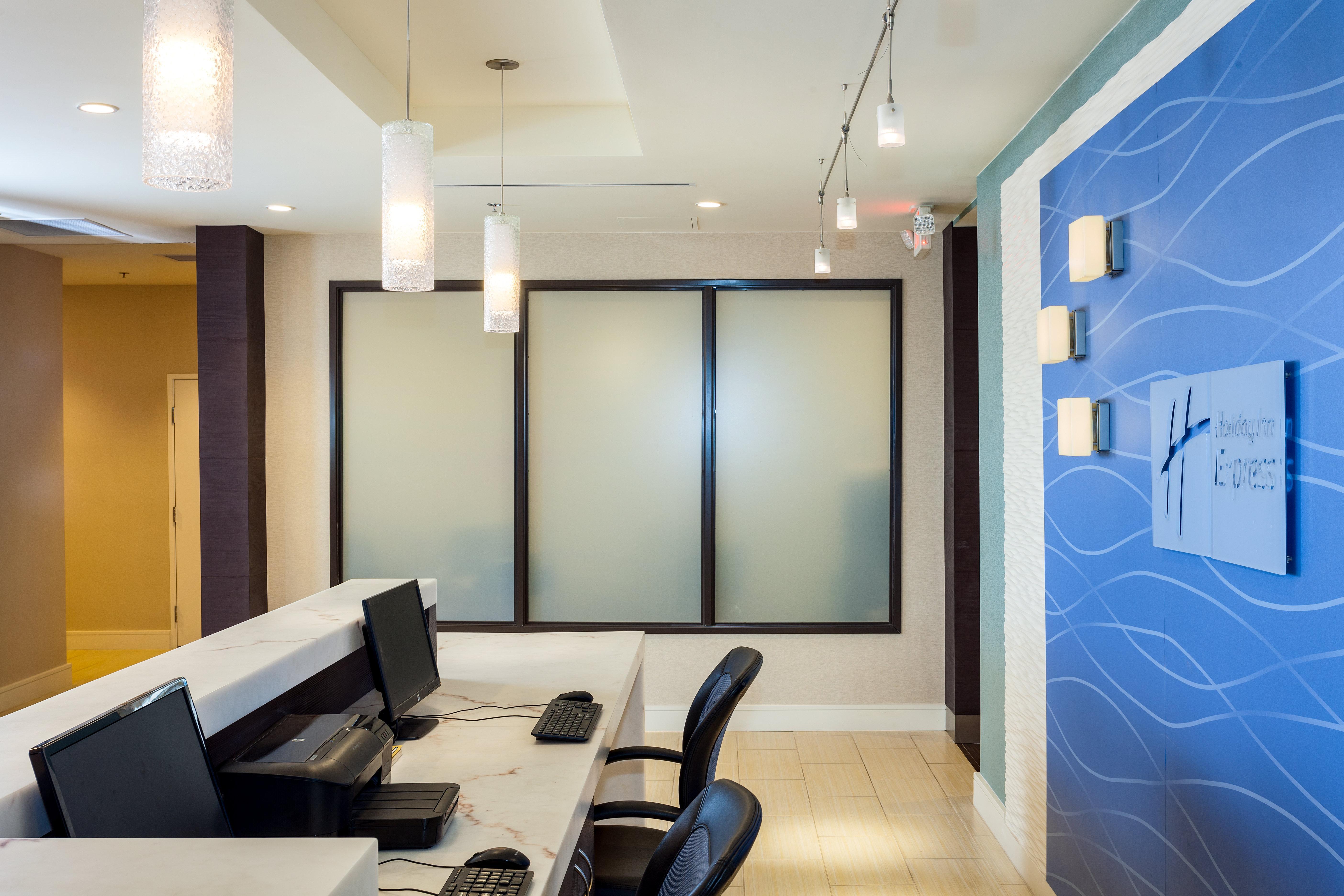 Holiday Inn Express At Monterey Bay By Ihg Seaside Luaran gambar
