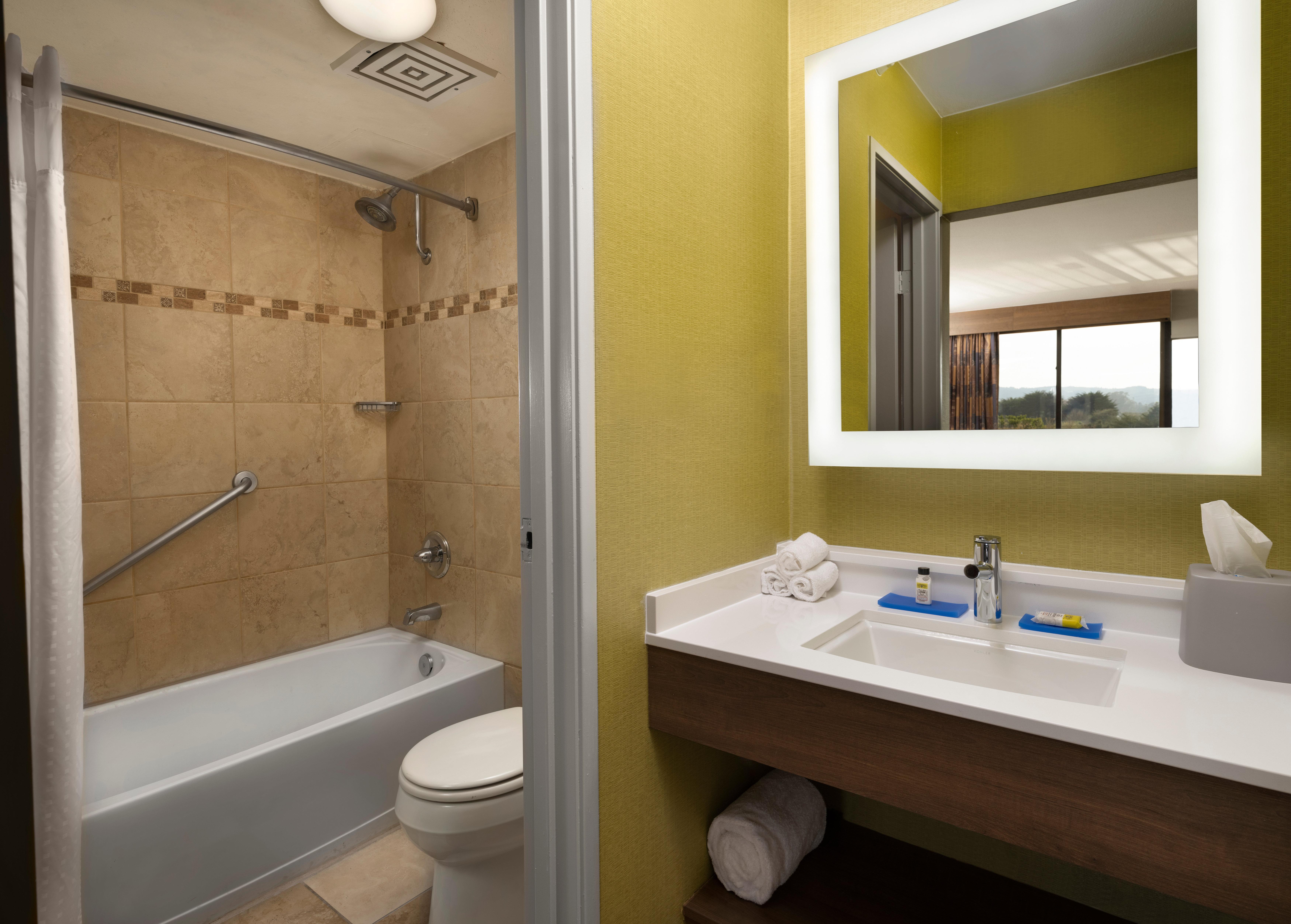 Holiday Inn Express At Monterey Bay By Ihg Seaside Luaran gambar