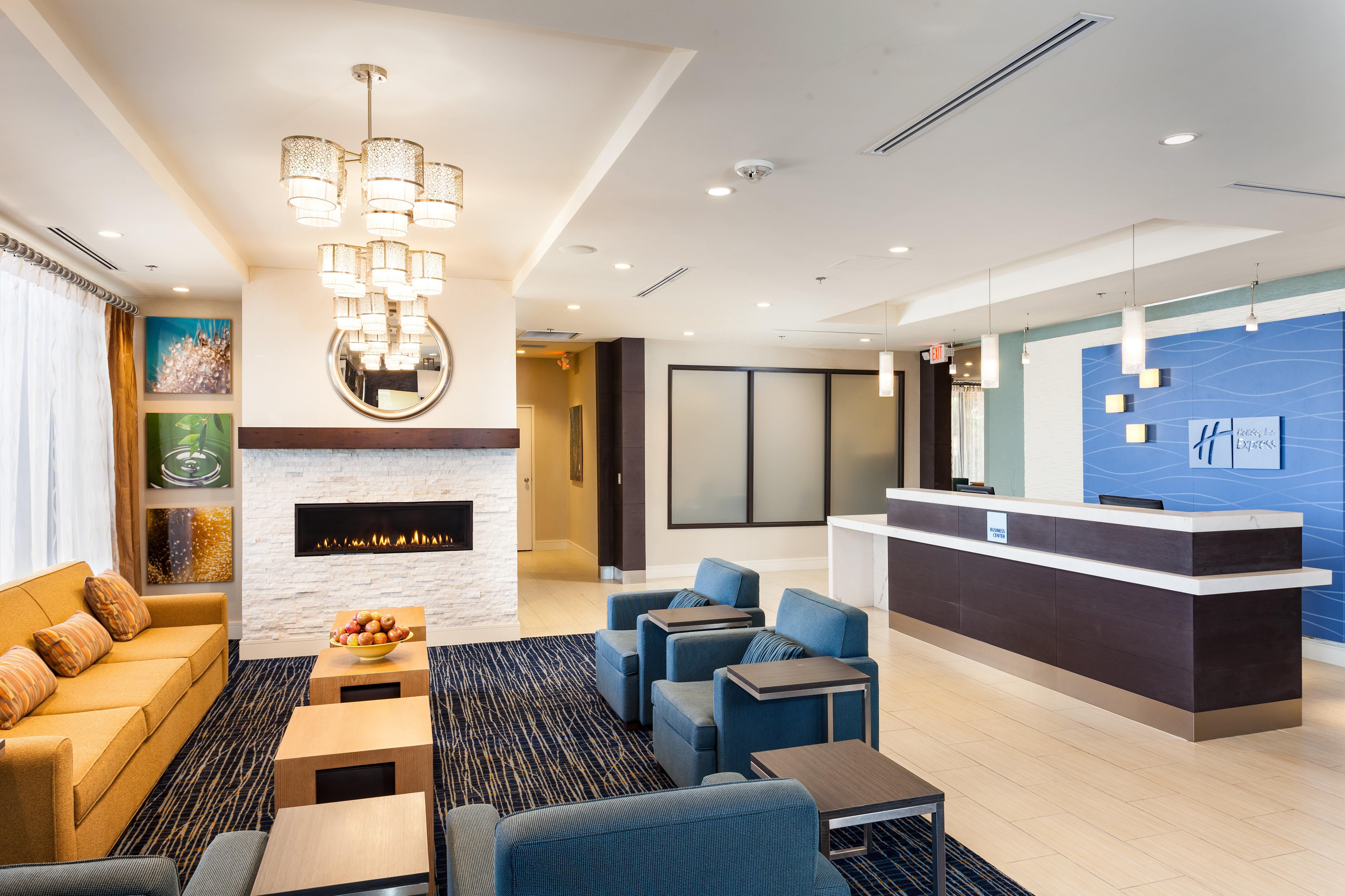 Holiday Inn Express At Monterey Bay By Ihg Seaside Luaran gambar