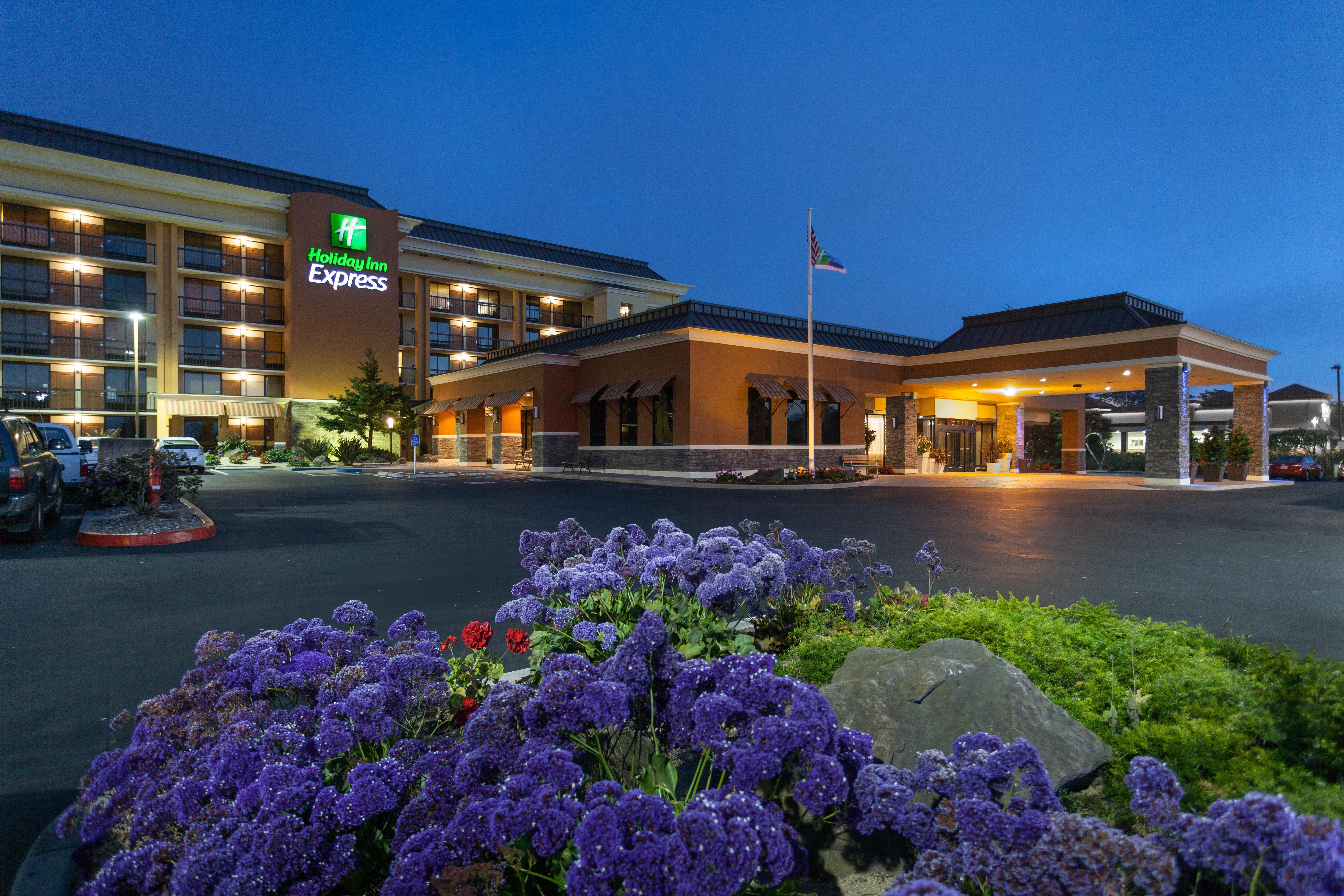 Holiday Inn Express At Monterey Bay By Ihg Seaside Luaran gambar